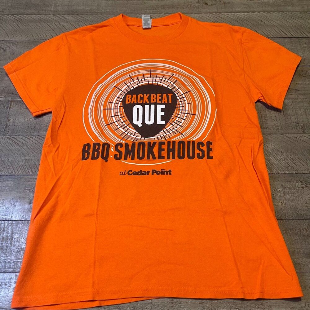 Cedar Point Back Beat Que Restaurant Rare Worker Shirt Size S Rock & Roll BBQ